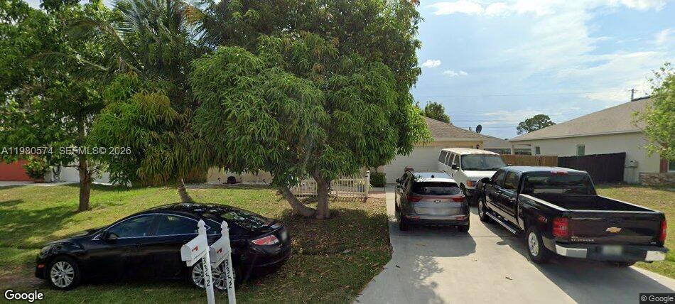 3352 SW Himango St Port St Lucie, FL 34953