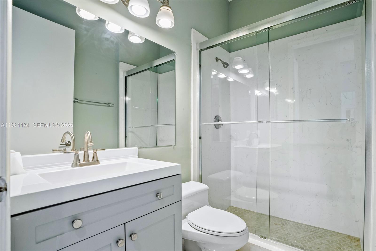 3728 NE 208th Ter Aventura, FL 33180