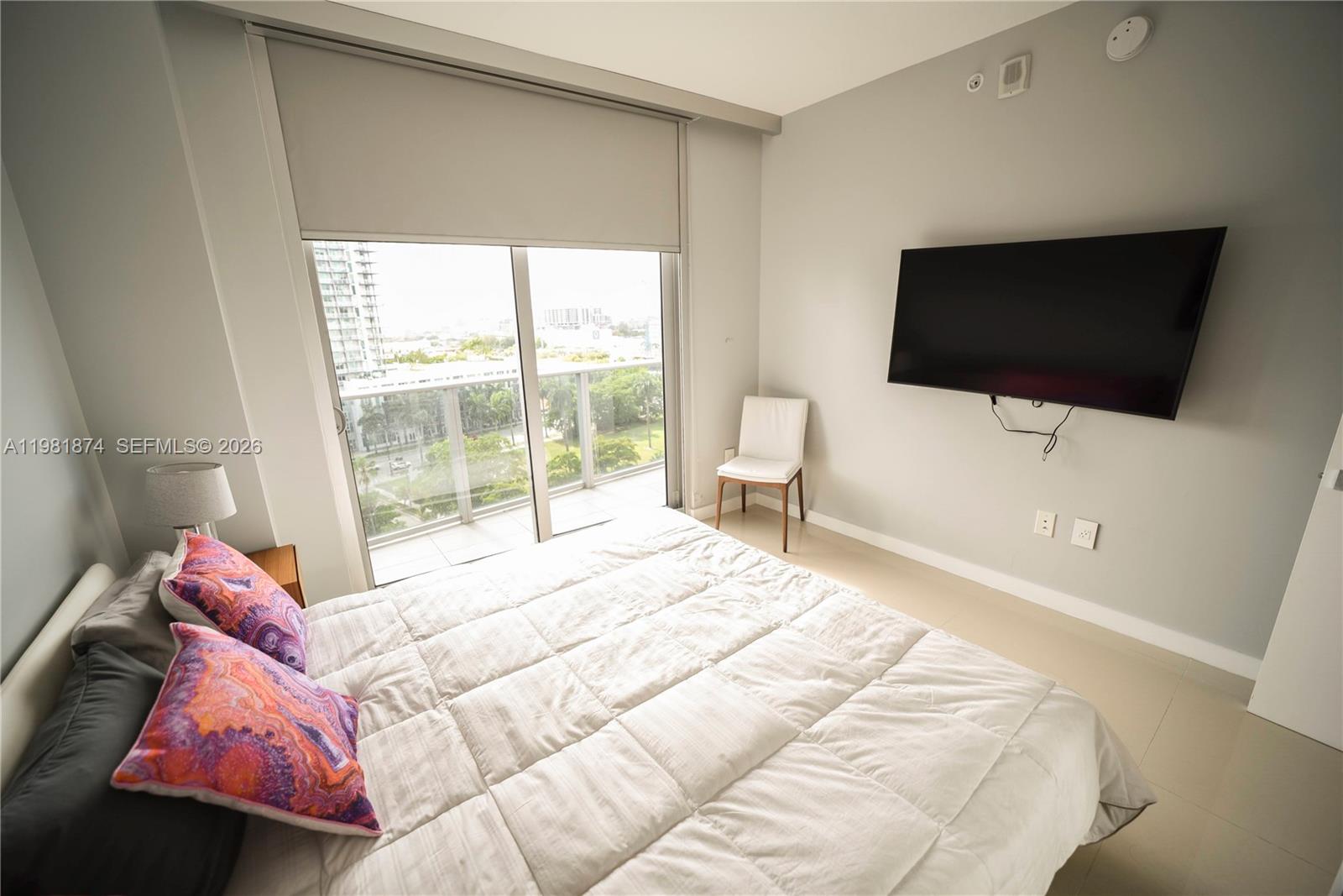 488 NE 18th St #1000 Miami, FL 33132