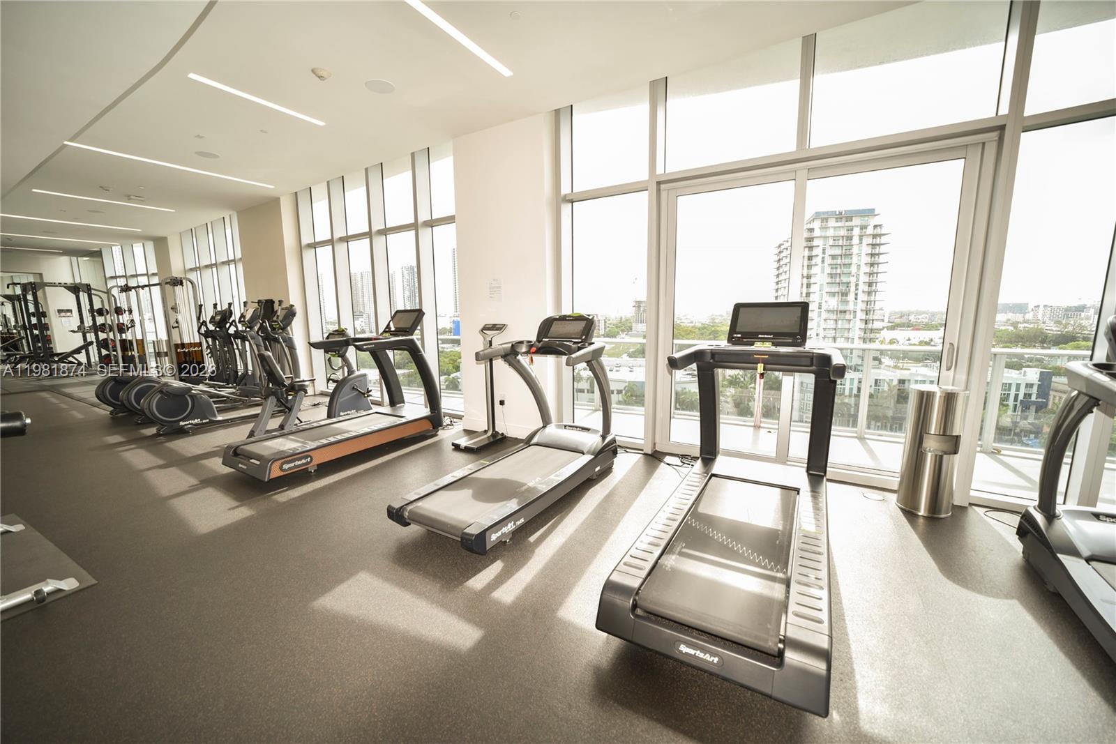 488 NE 18th St #1000 Miami, FL 33132