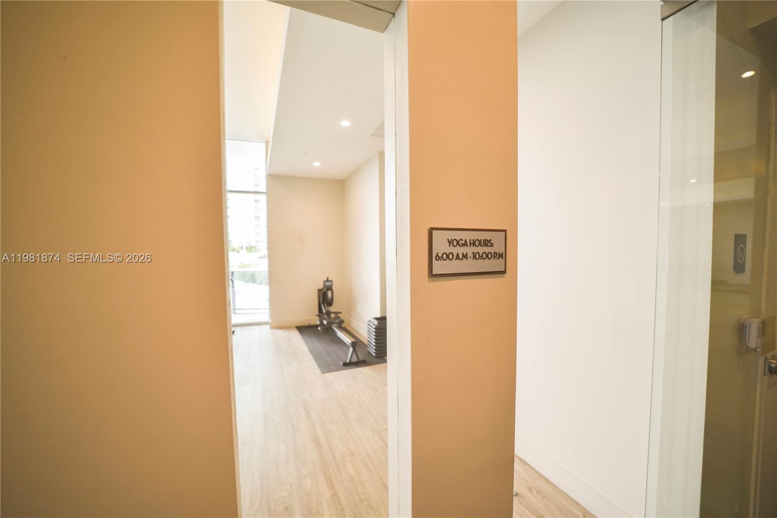 488 NE 18th St #1000 Miami, FL 33132