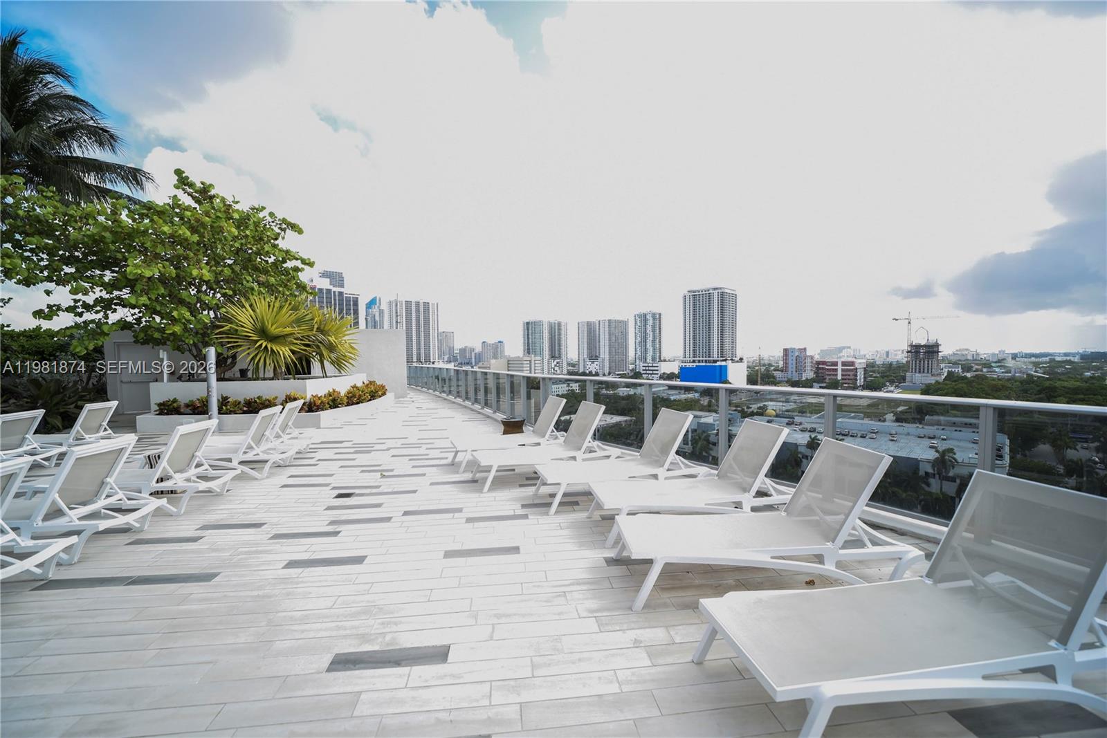 488 NE 18th St #1000 Miami, FL 33132