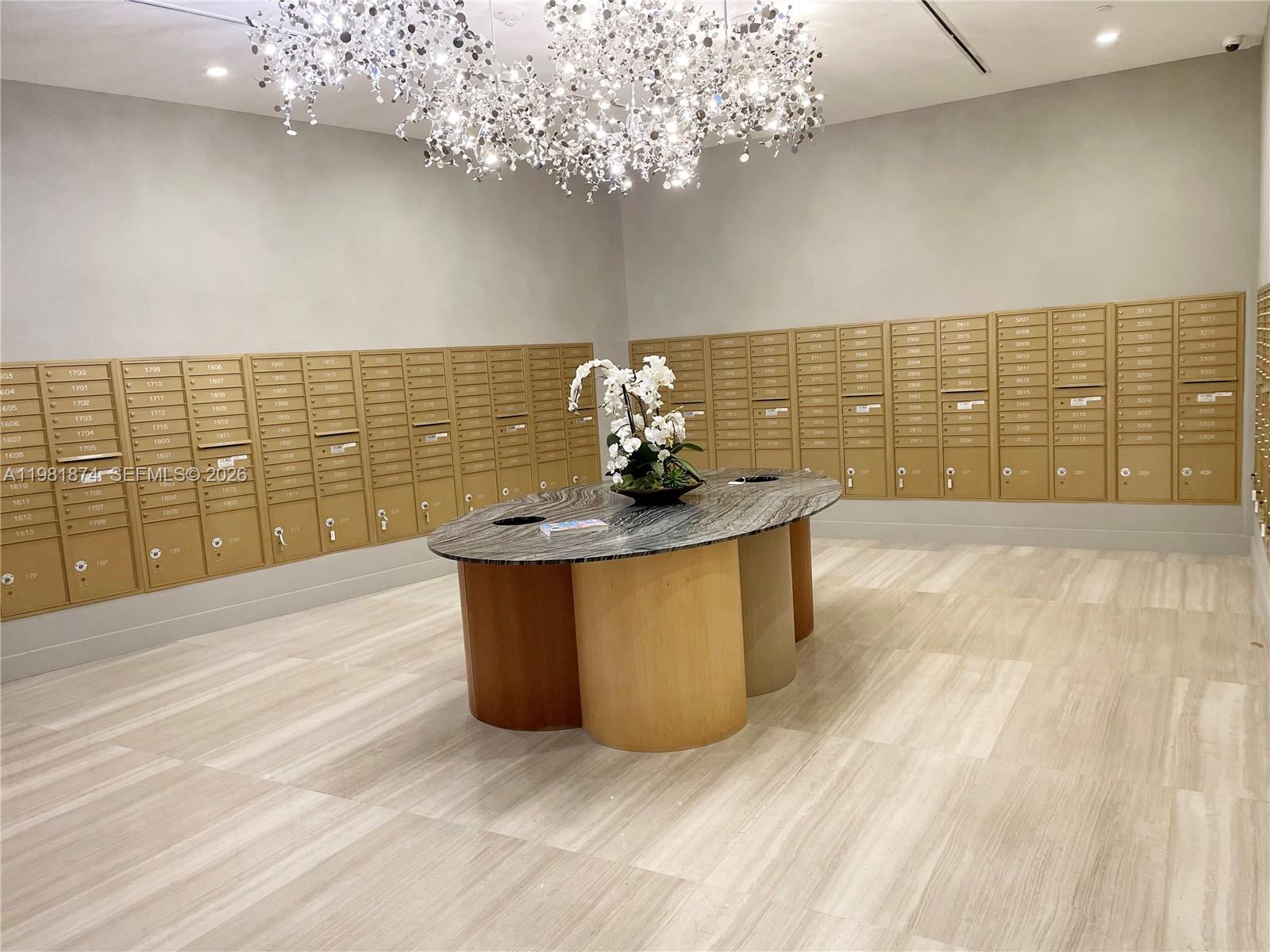 488 NE 18th St #1000 Miami, FL 33132