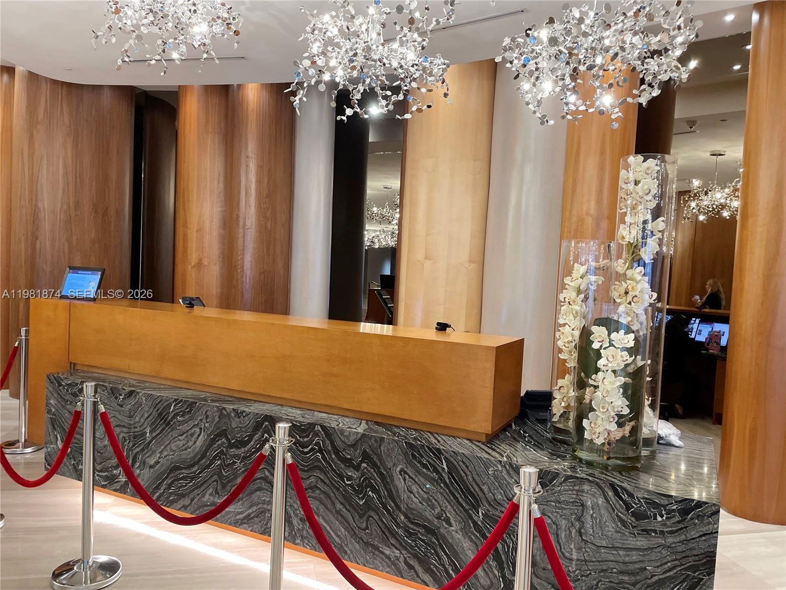 488 NE 18th St #1000 Miami, FL 33132