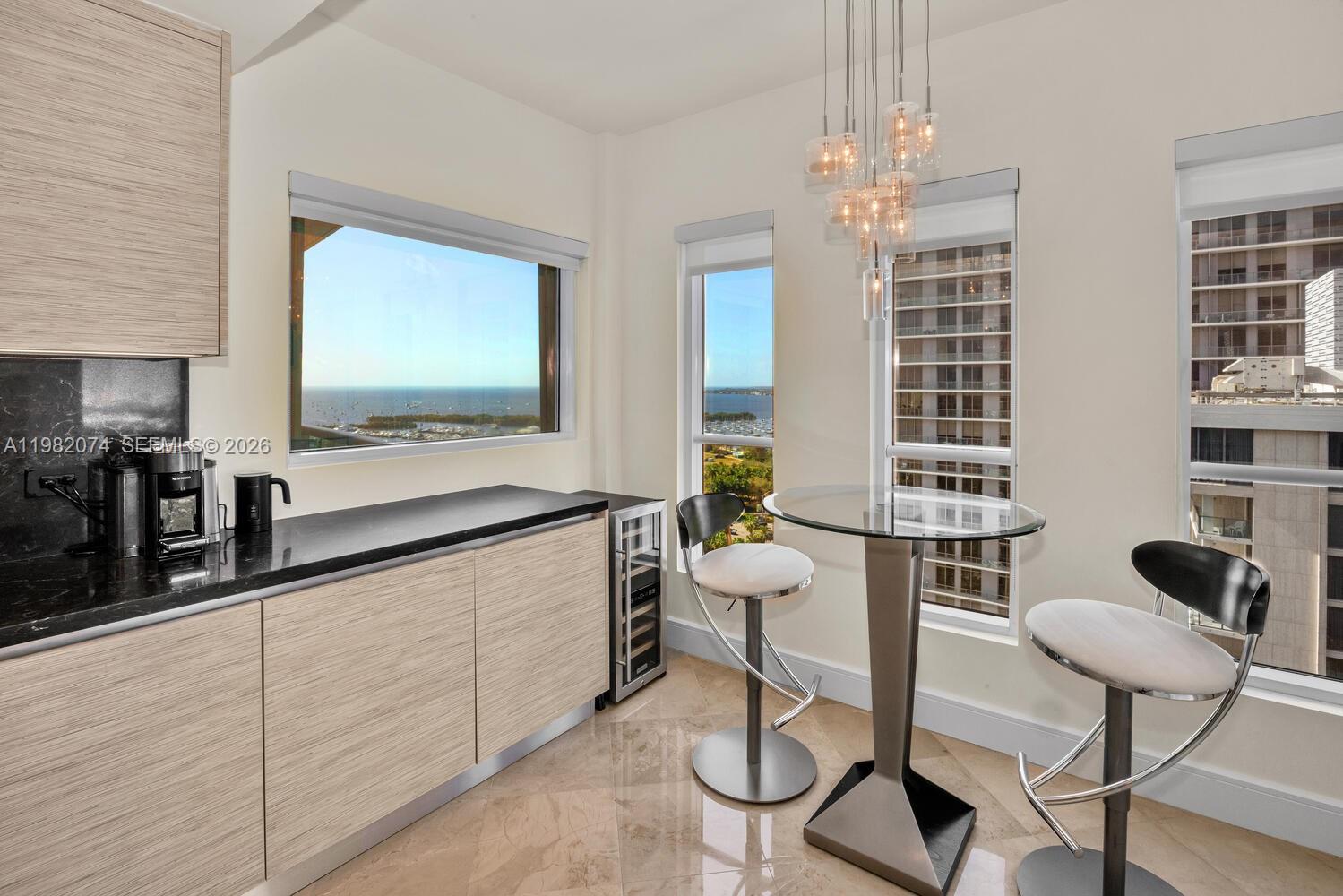 2645 S Bayshore Dr #1802 Miami, FL 33133