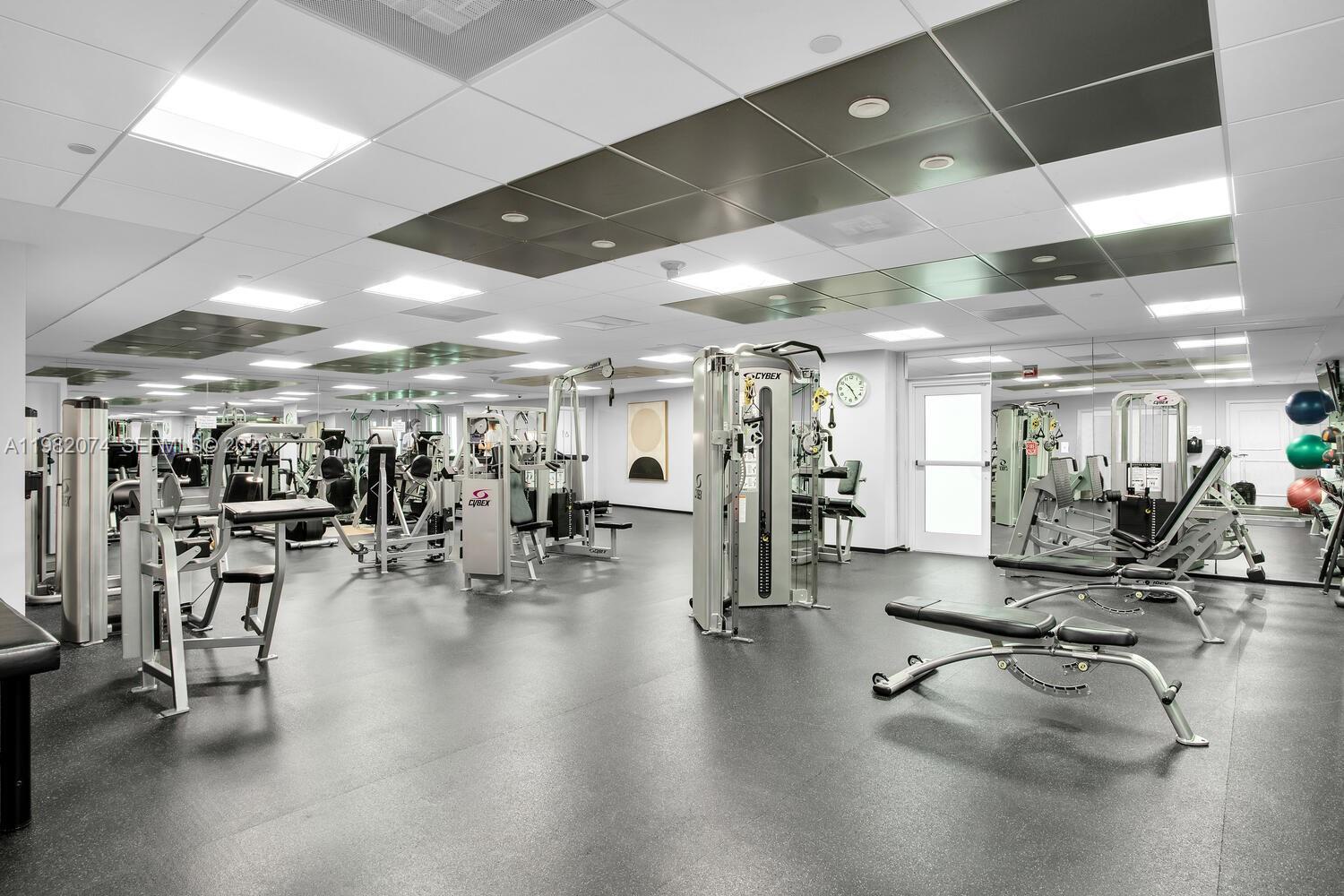 2645 S Bayshore Dr #1802 Miami, FL 33133