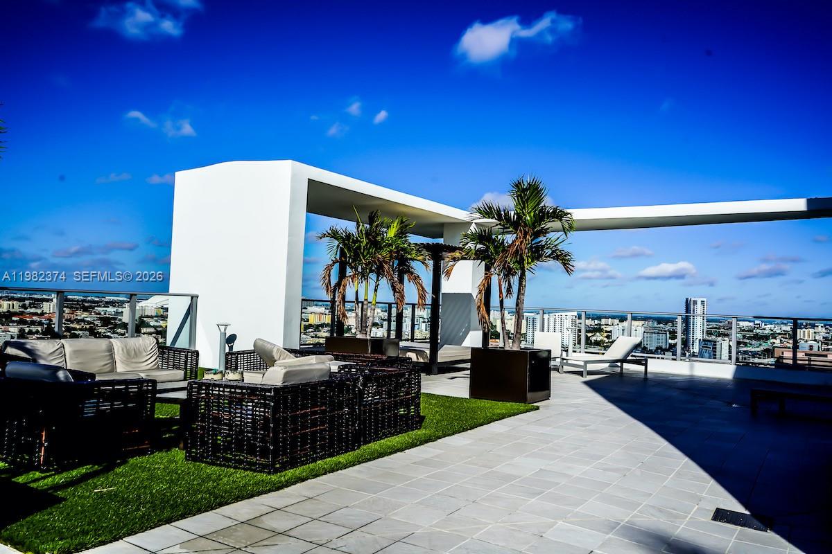 1010 SW 2nd Ave #1007 Miami, FL 33130