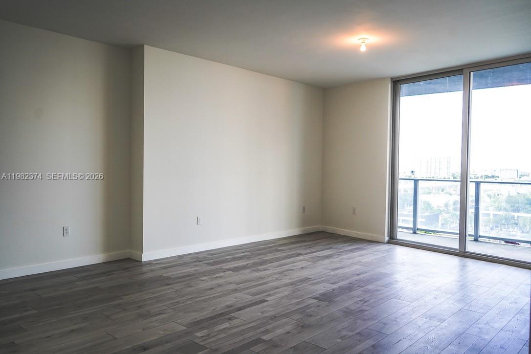 1010 SW 2nd Ave #1007 Miami, FL 33130