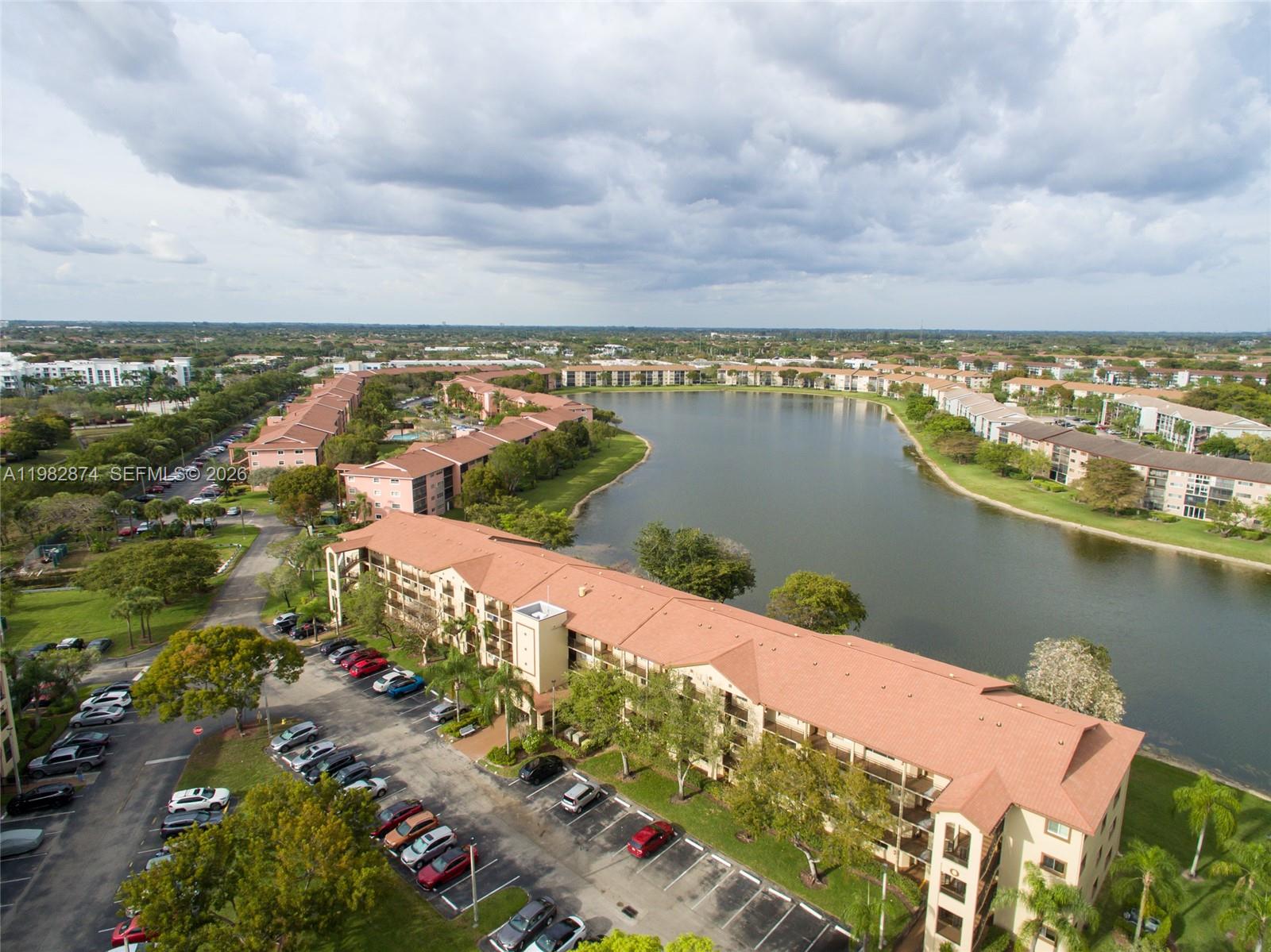 901 SW 141st Ave #102M Pembroke Pines, FL 33027