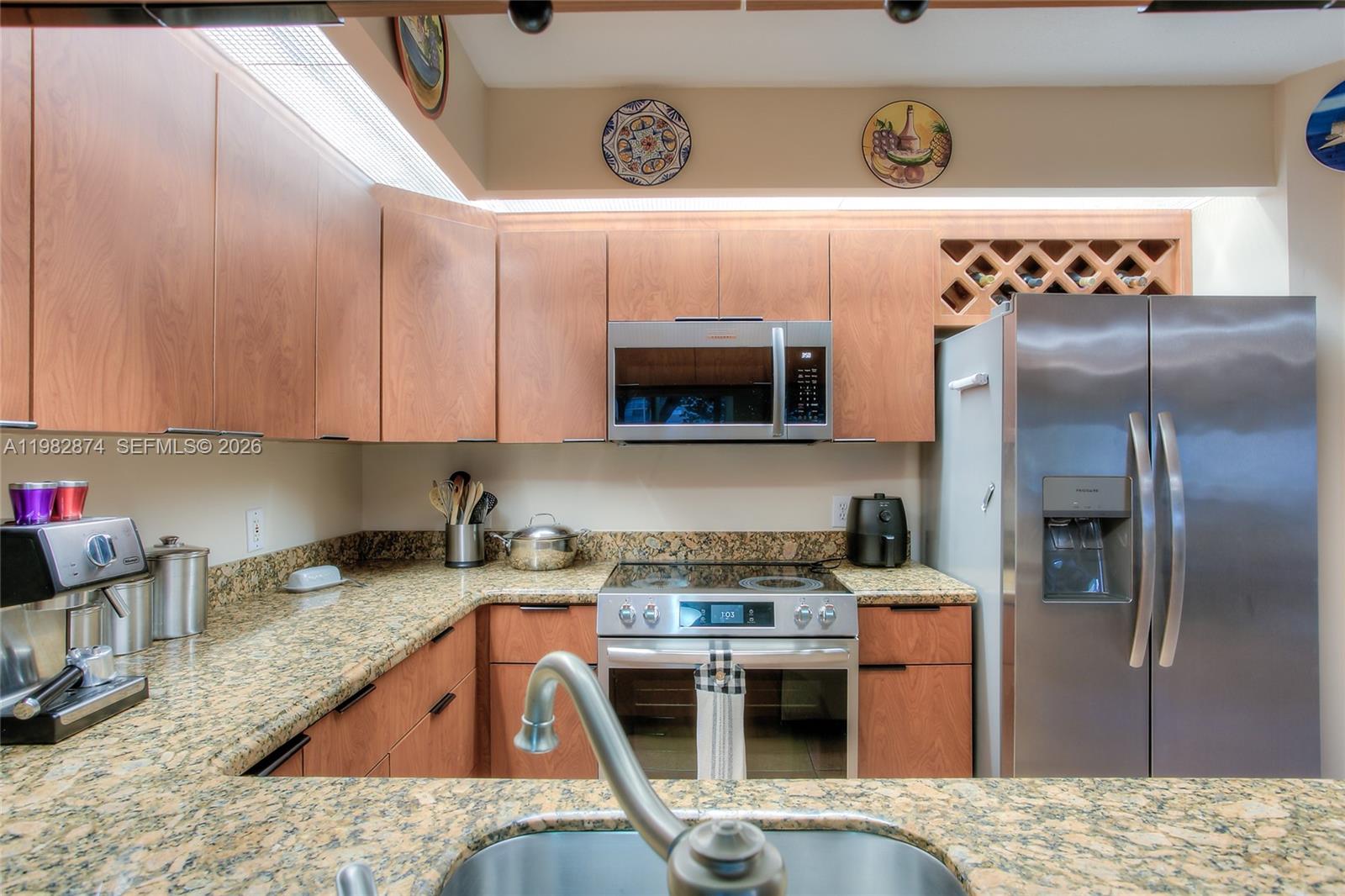 901 SW 141st Ave #102M Pembroke Pines, FL 33027