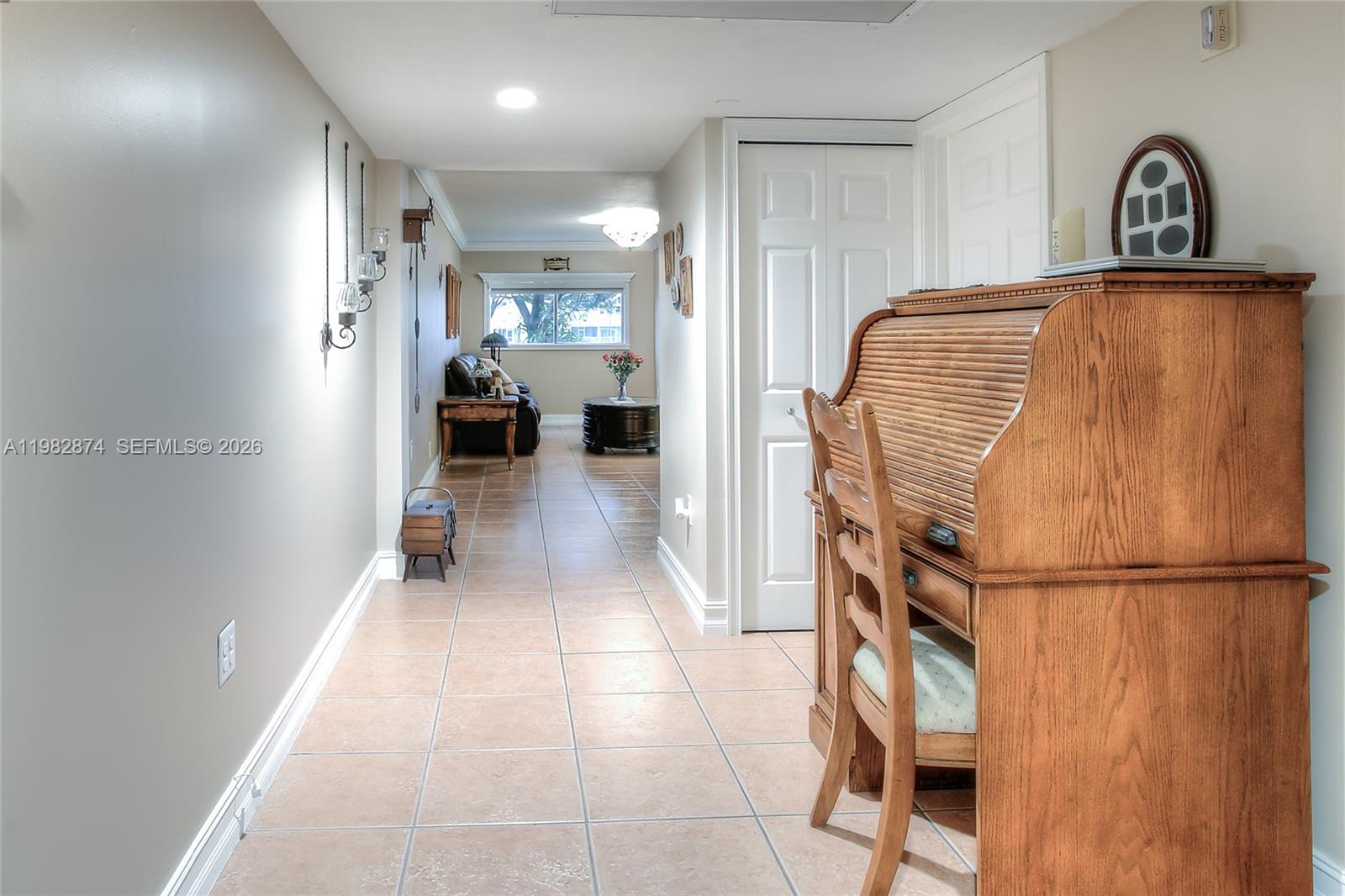 901 SW 141st Ave #102M Pembroke Pines, FL 33027