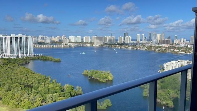 16385 Biscayne Blvd #2702 North Miami Beach, FL 33160