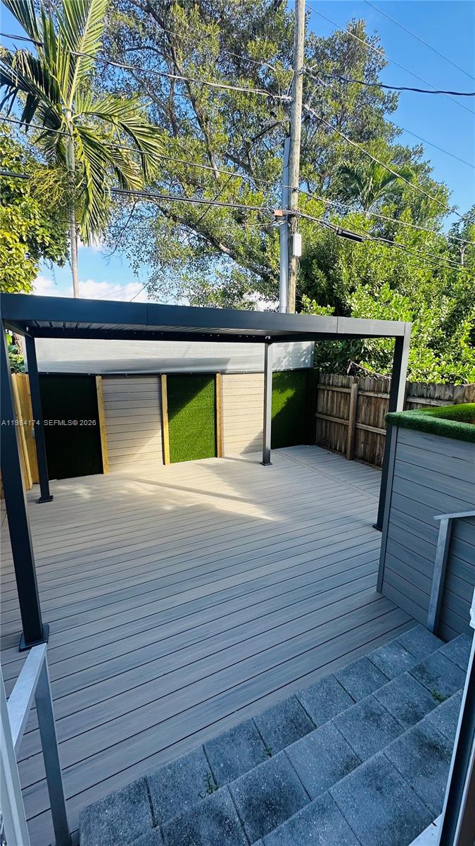 3653 SW 25th St #3653 Miami, FL 33133