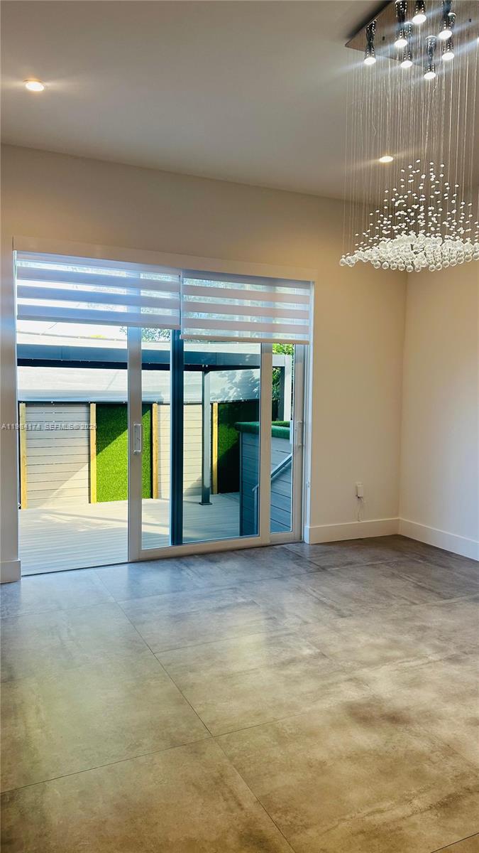 3653 SW 25th St #3653 Miami, FL 33133