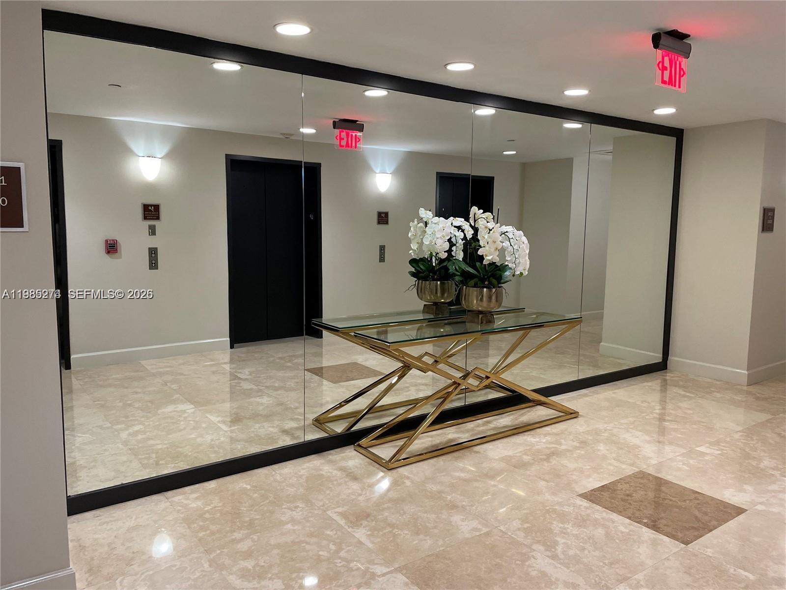 image Ten Aragon Condo16