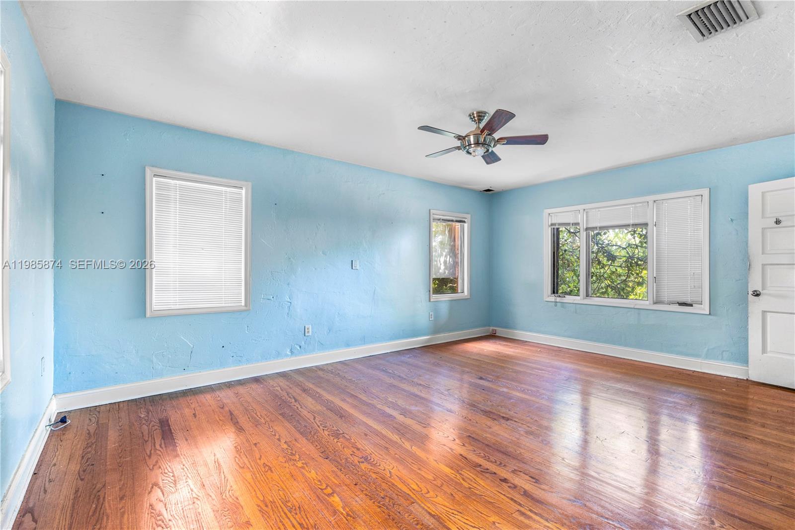 3310 Garden Ave Miami Beach, FL 33140