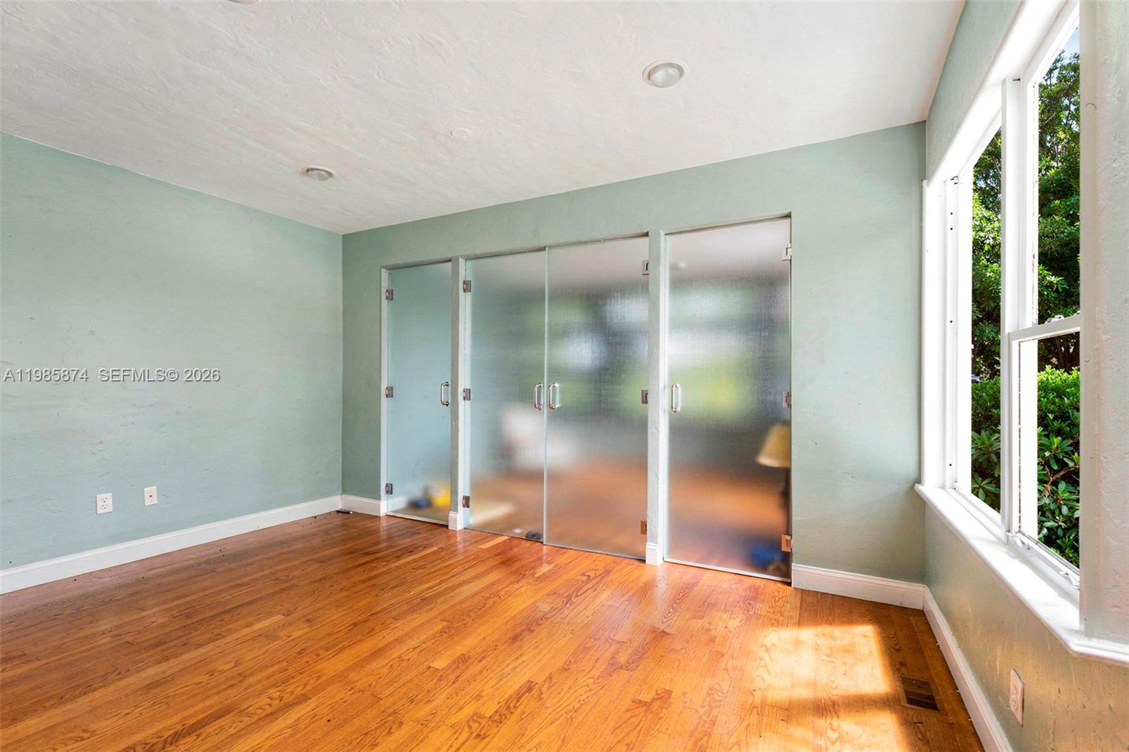 3310 Garden Ave Miami Beach, FL 33140