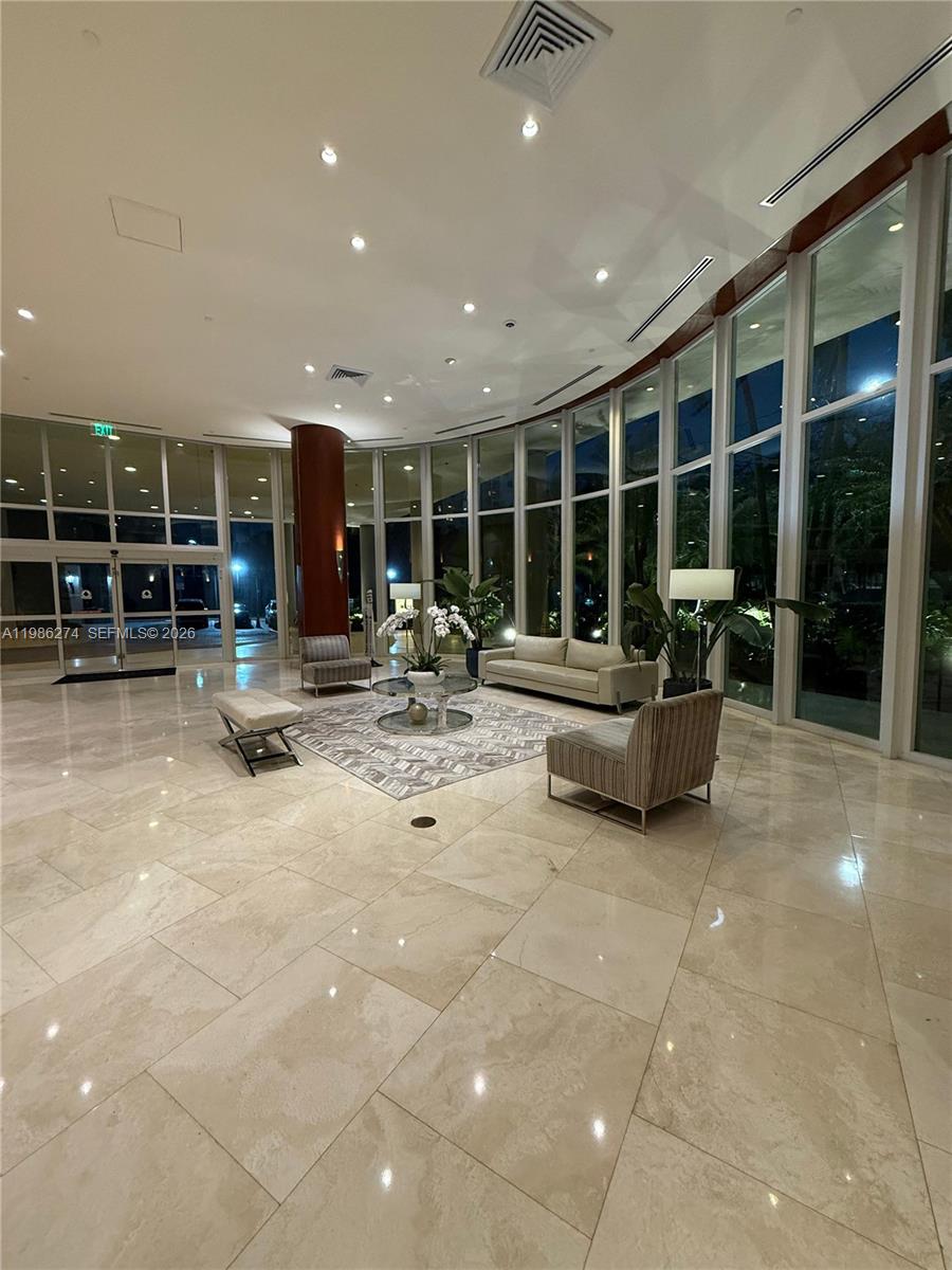 image The Metropolitan34