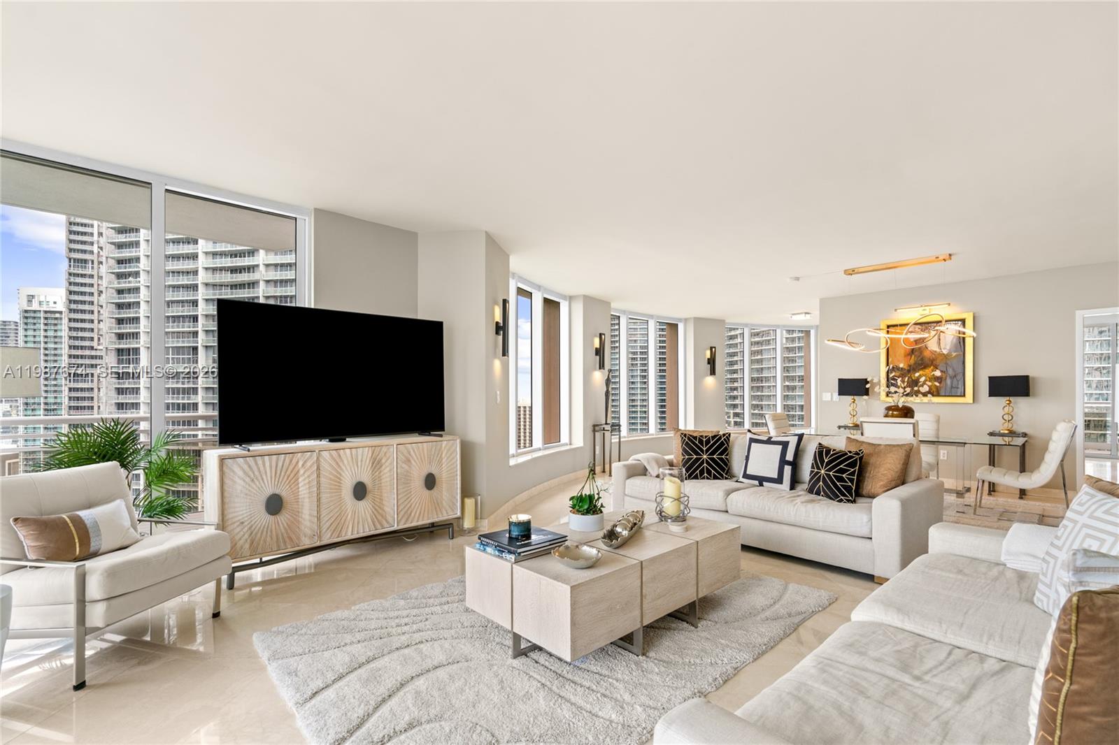 901 Brickell Key Blvd #2804 Miami, FL 33131