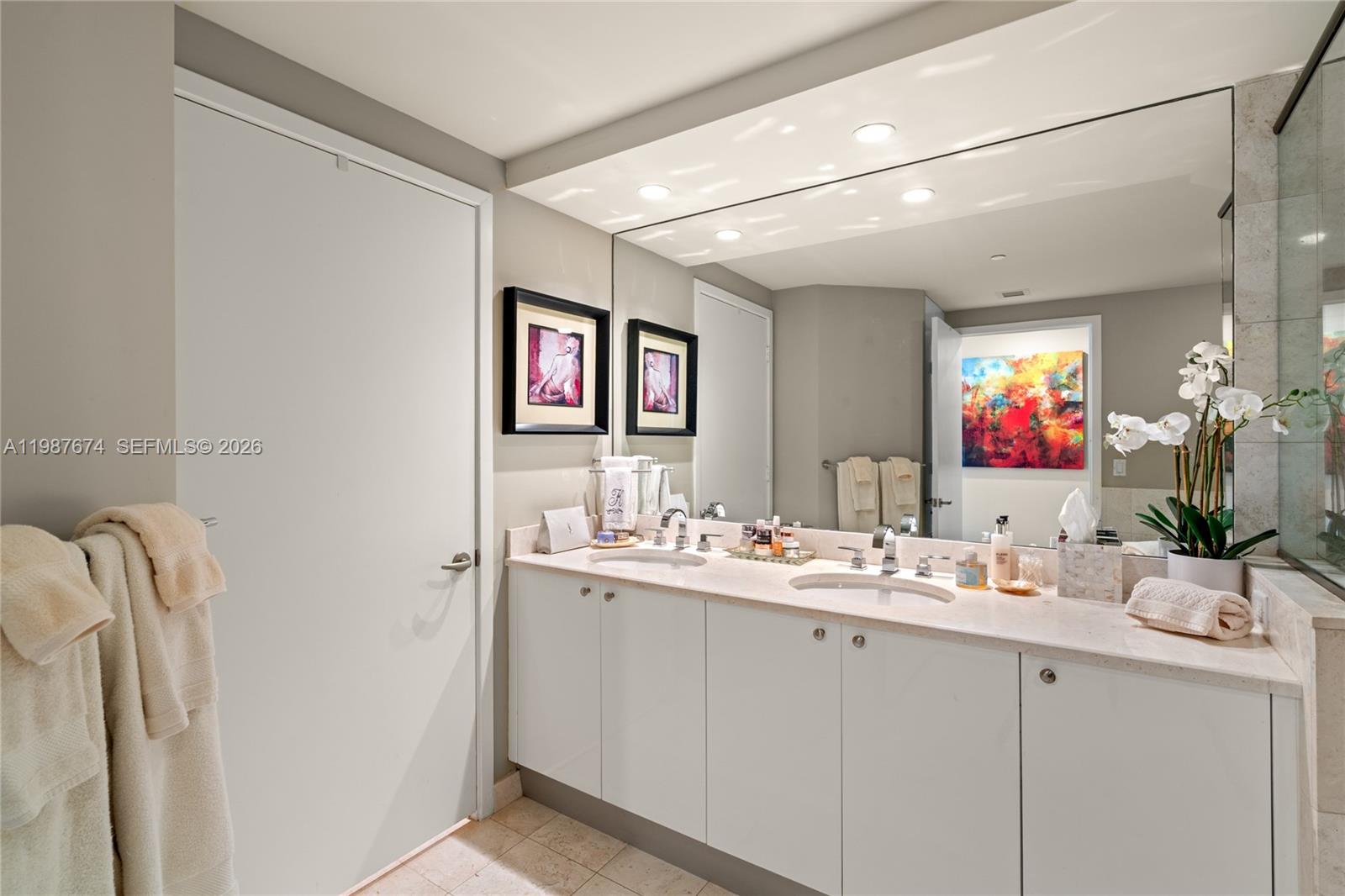 901 Brickell Key Blvd #2804 Miami, FL 33131