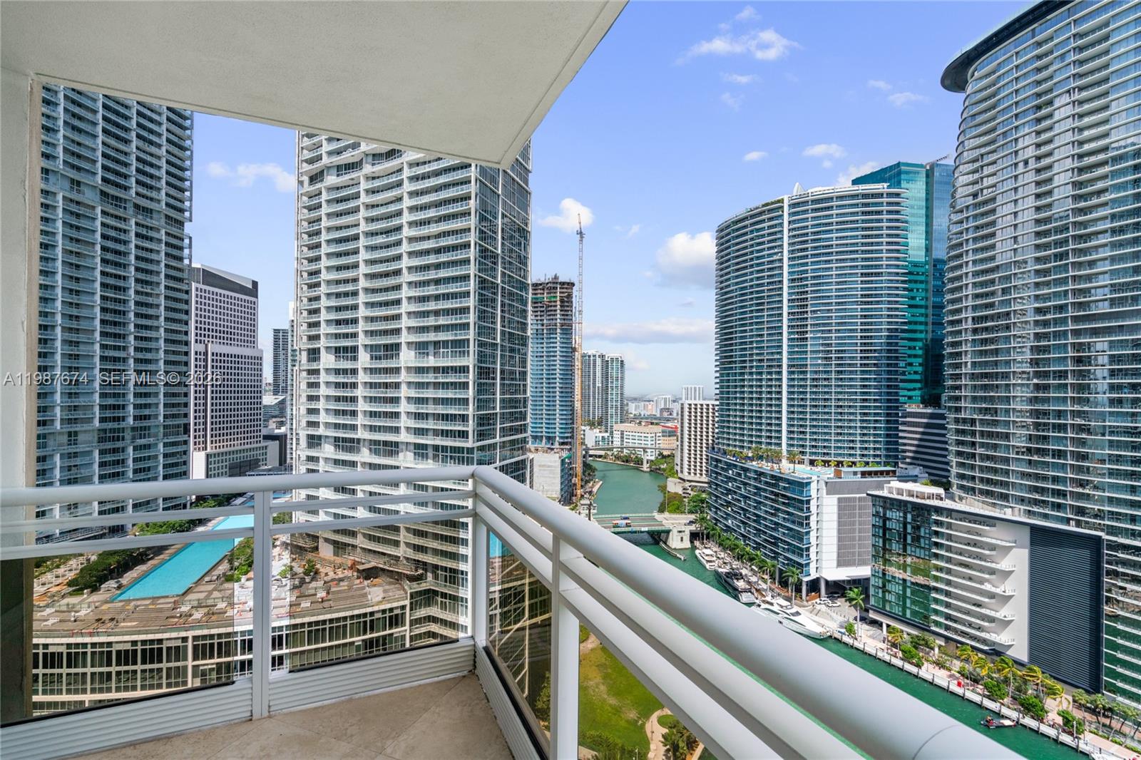 901 Brickell Key Blvd #2804 Miami, FL 33131
