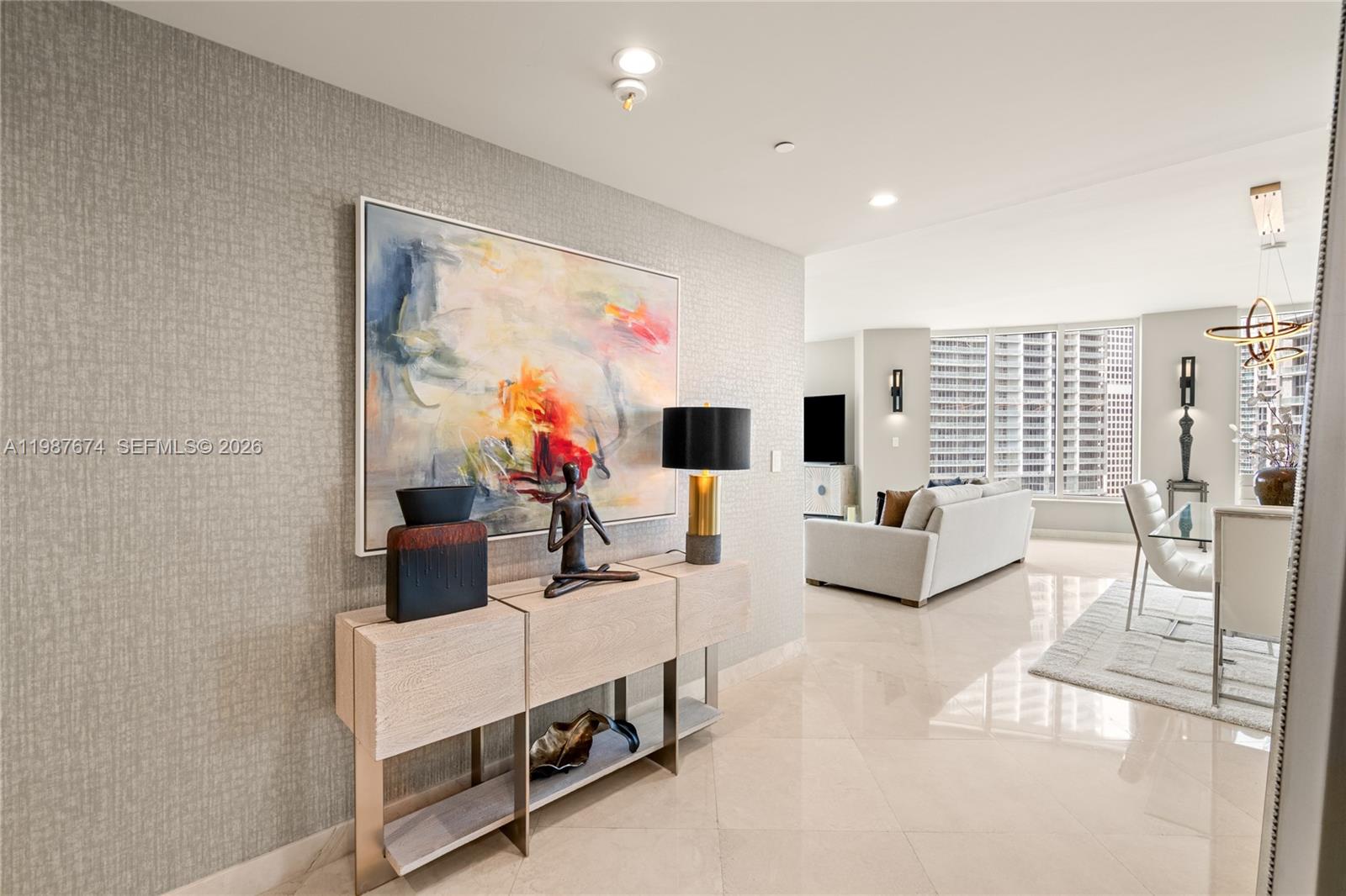 901 Brickell Key Blvd #2804 Miami, FL 33131