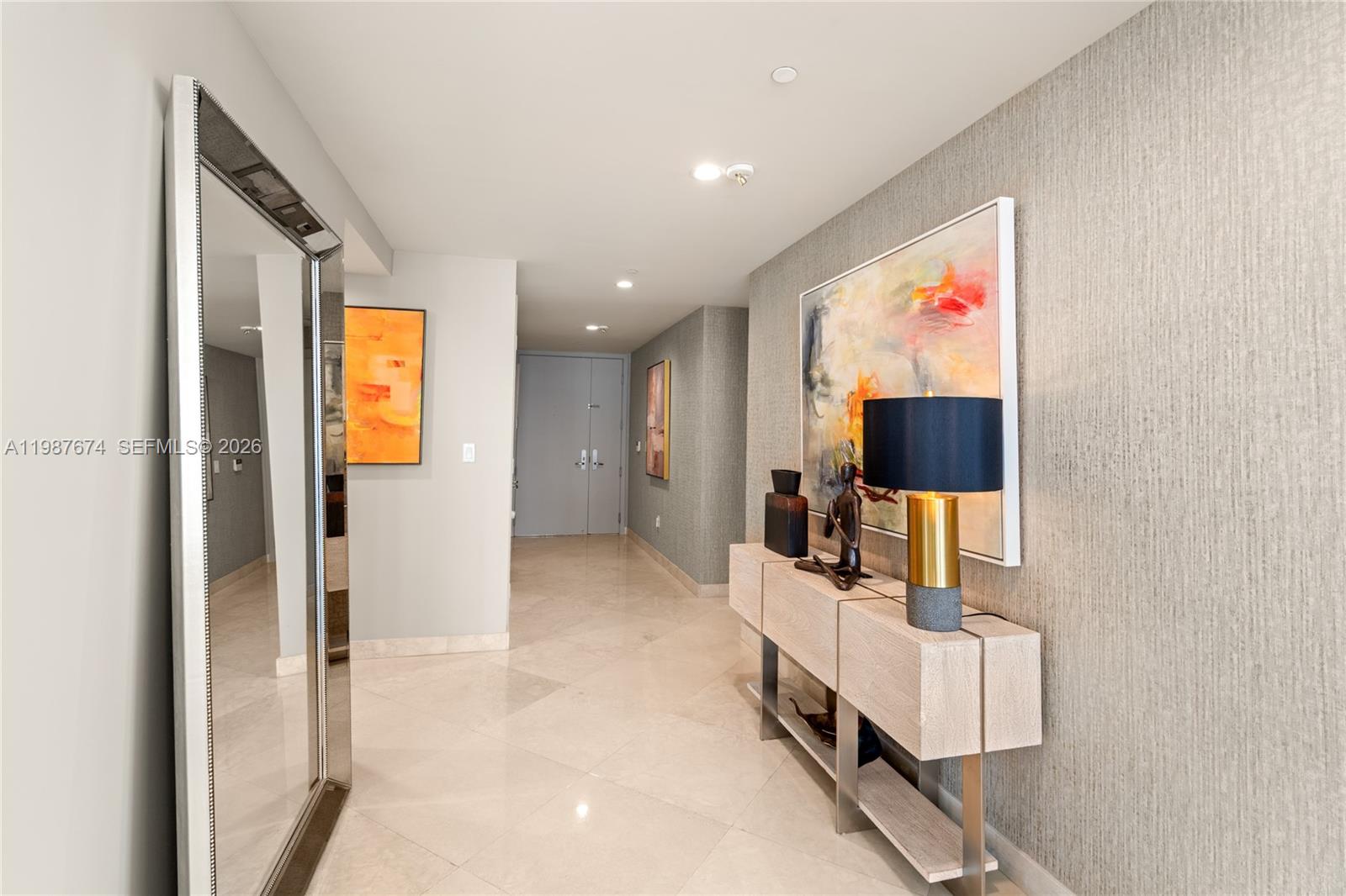 901 Brickell Key Blvd #2804 Miami, FL 33131