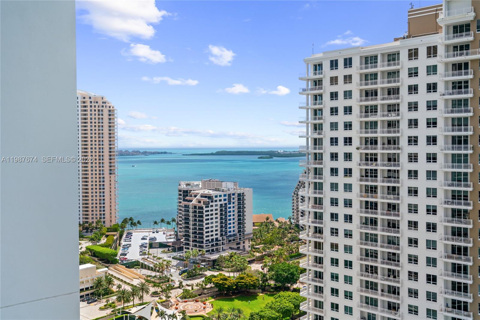 901 Brickell Key Blvd #2804 Miami, FL 33131