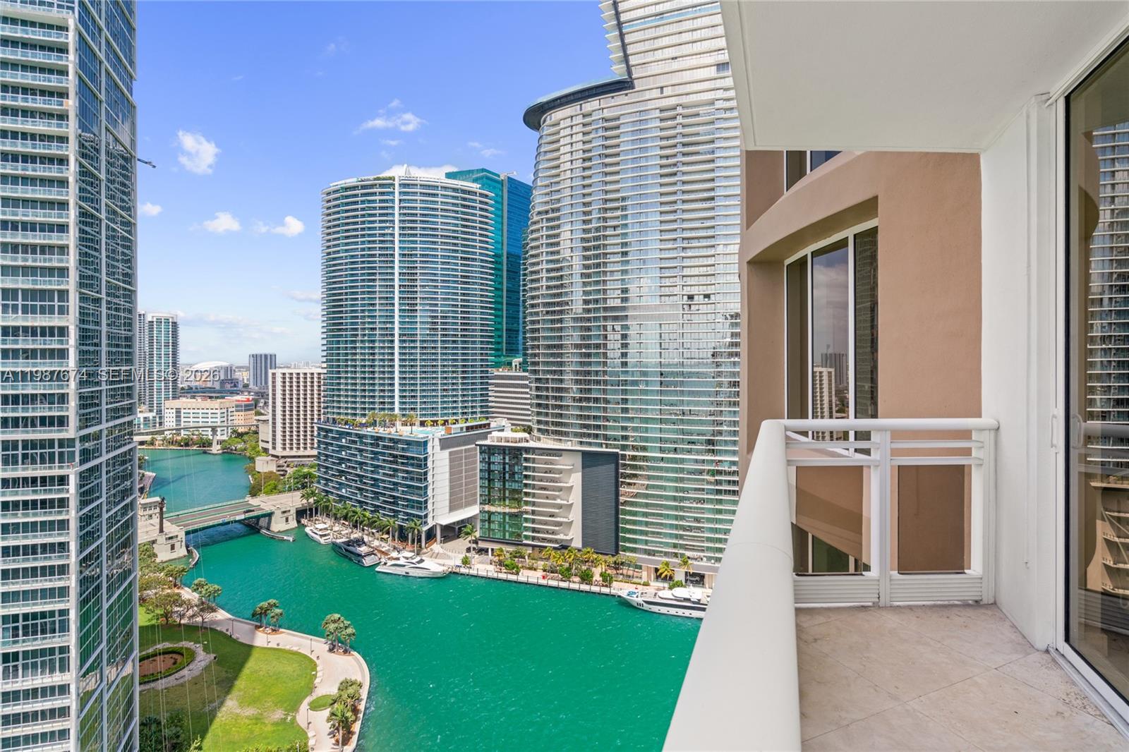 901 Brickell Key Blvd #2804 Miami, FL 33131