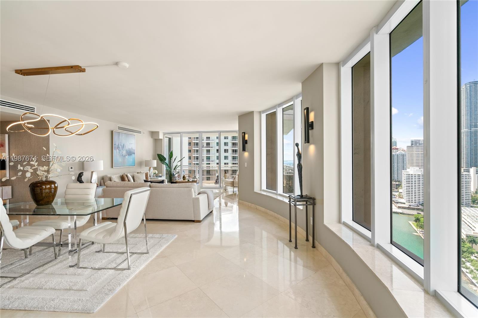 901 Brickell Key Blvd #2804 Miami, FL 33131