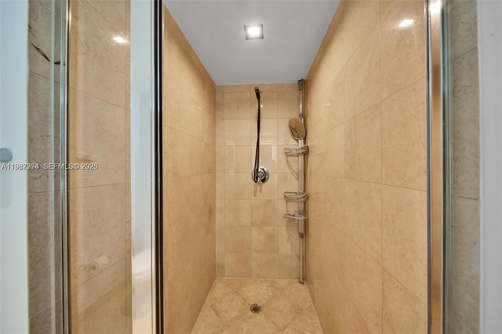 image Beach Club 226