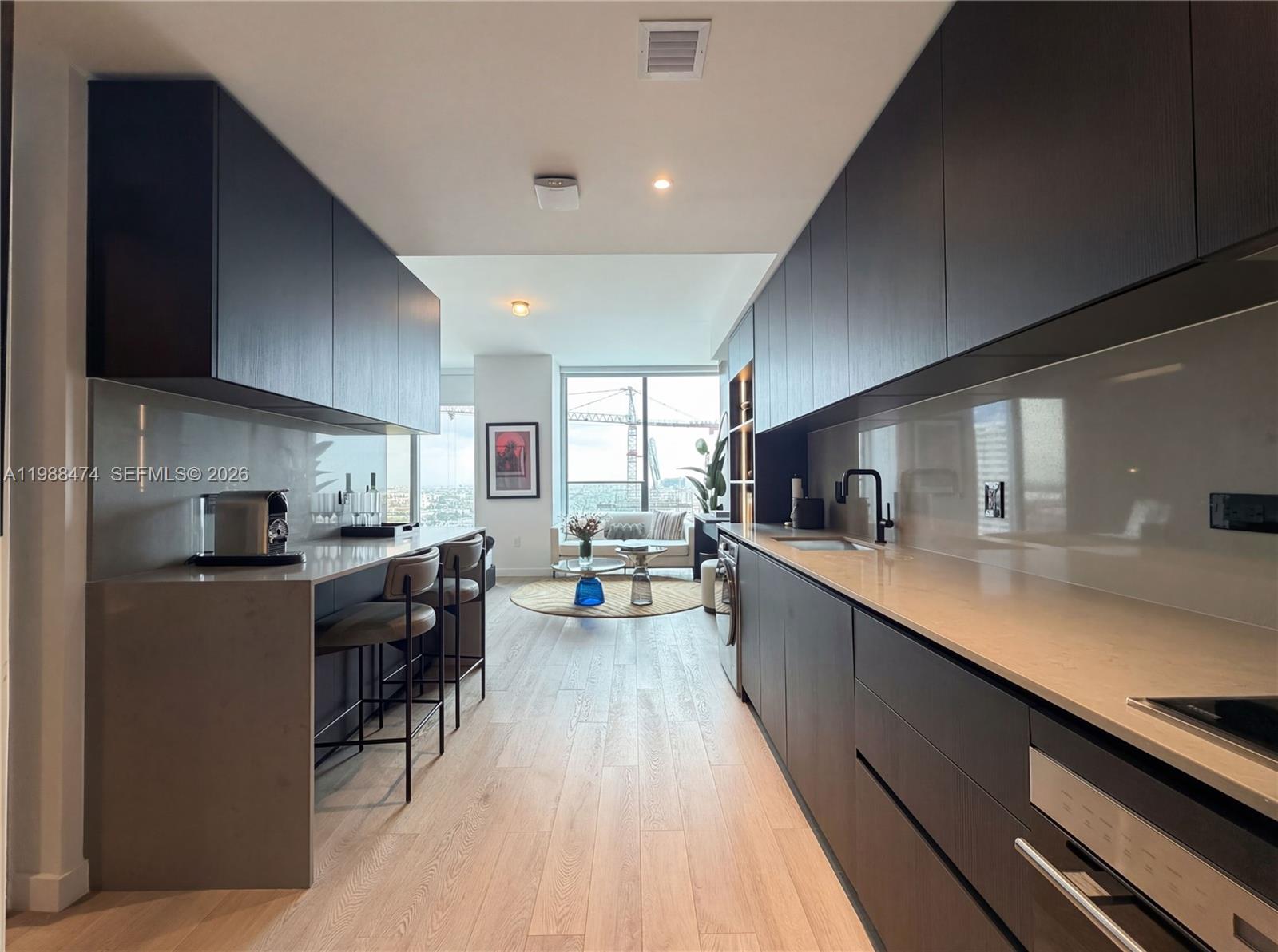 image E11EVEN Hotel & Residences11