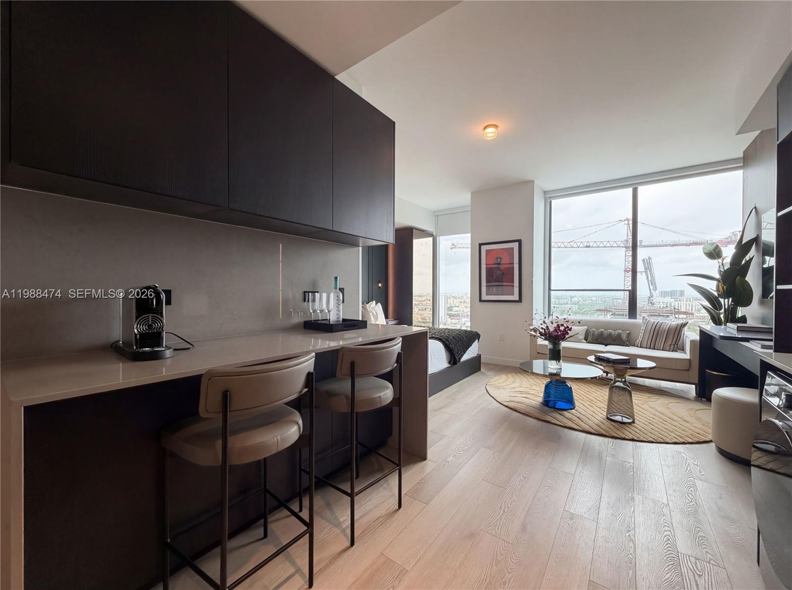 image E11EVEN Hotel & Residences13