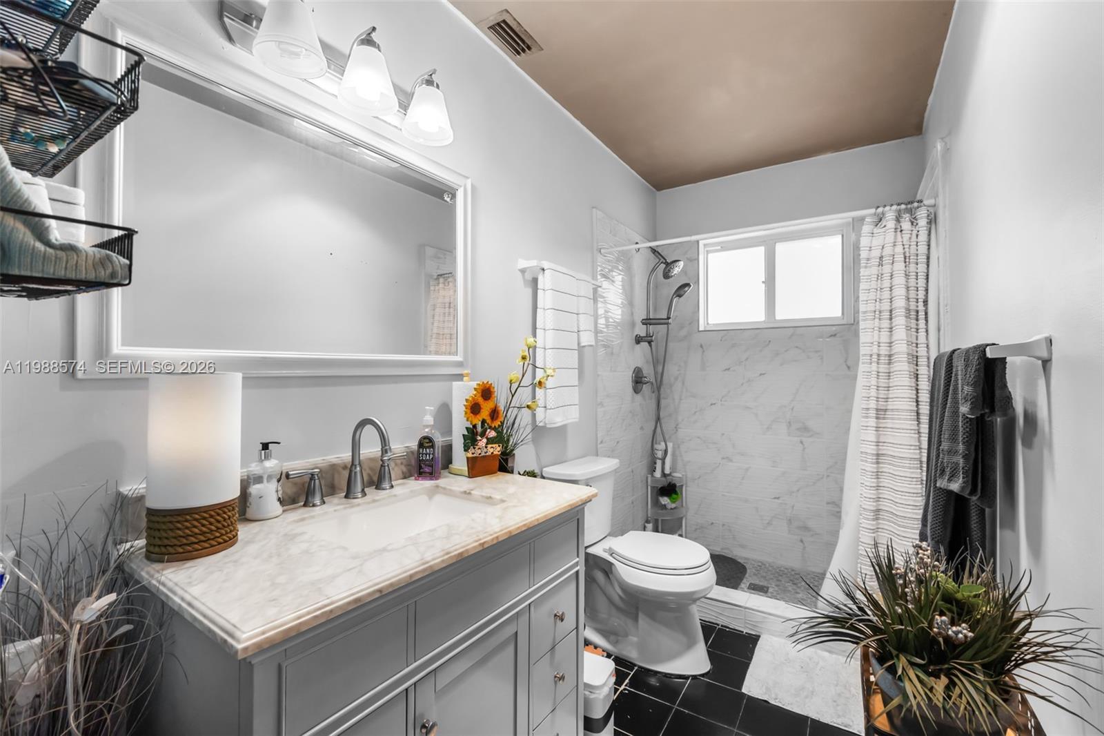 6005 SW 64th Pl South Miami, FL 33143