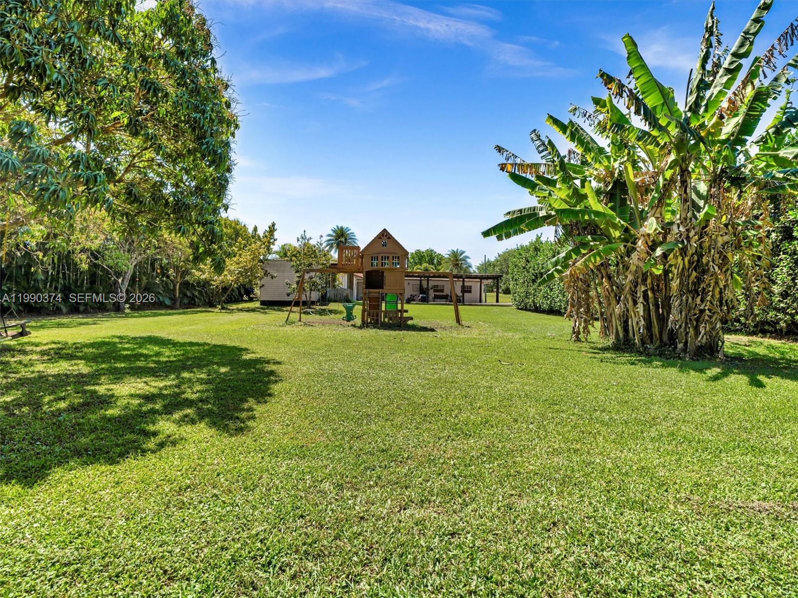 14051 SW 15th Ct Davie, FL 33325