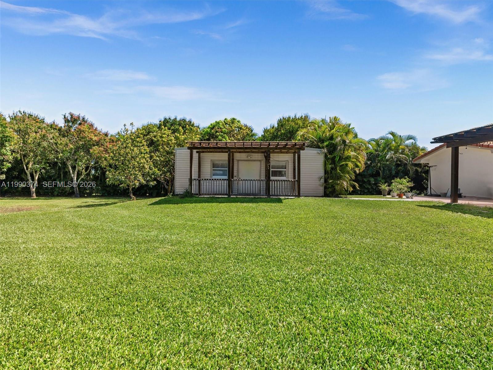 14051 SW 15th Ct Davie, FL 33325