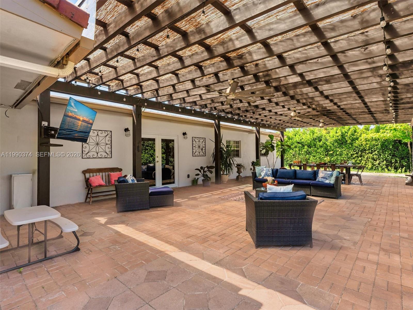 14051 SW 15th Ct Davie, FL 33325