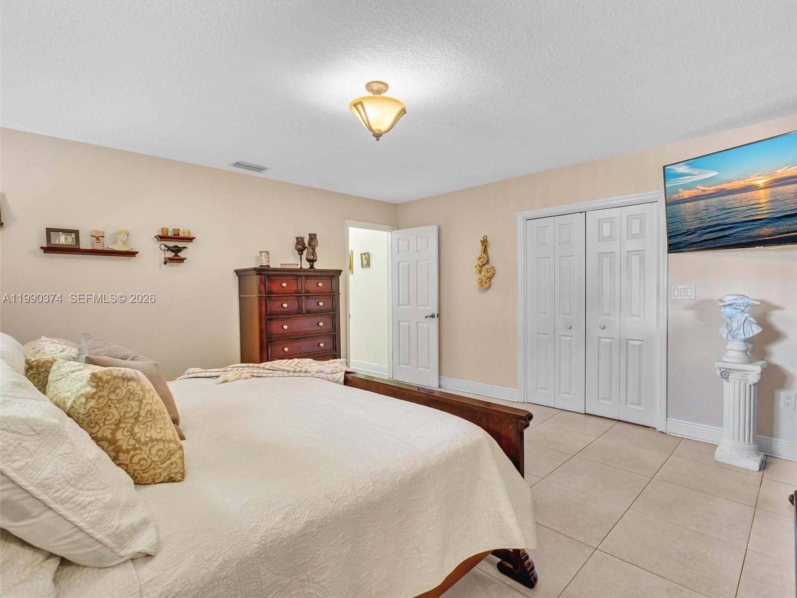 14051 SW 15th Ct Davie, FL 33325