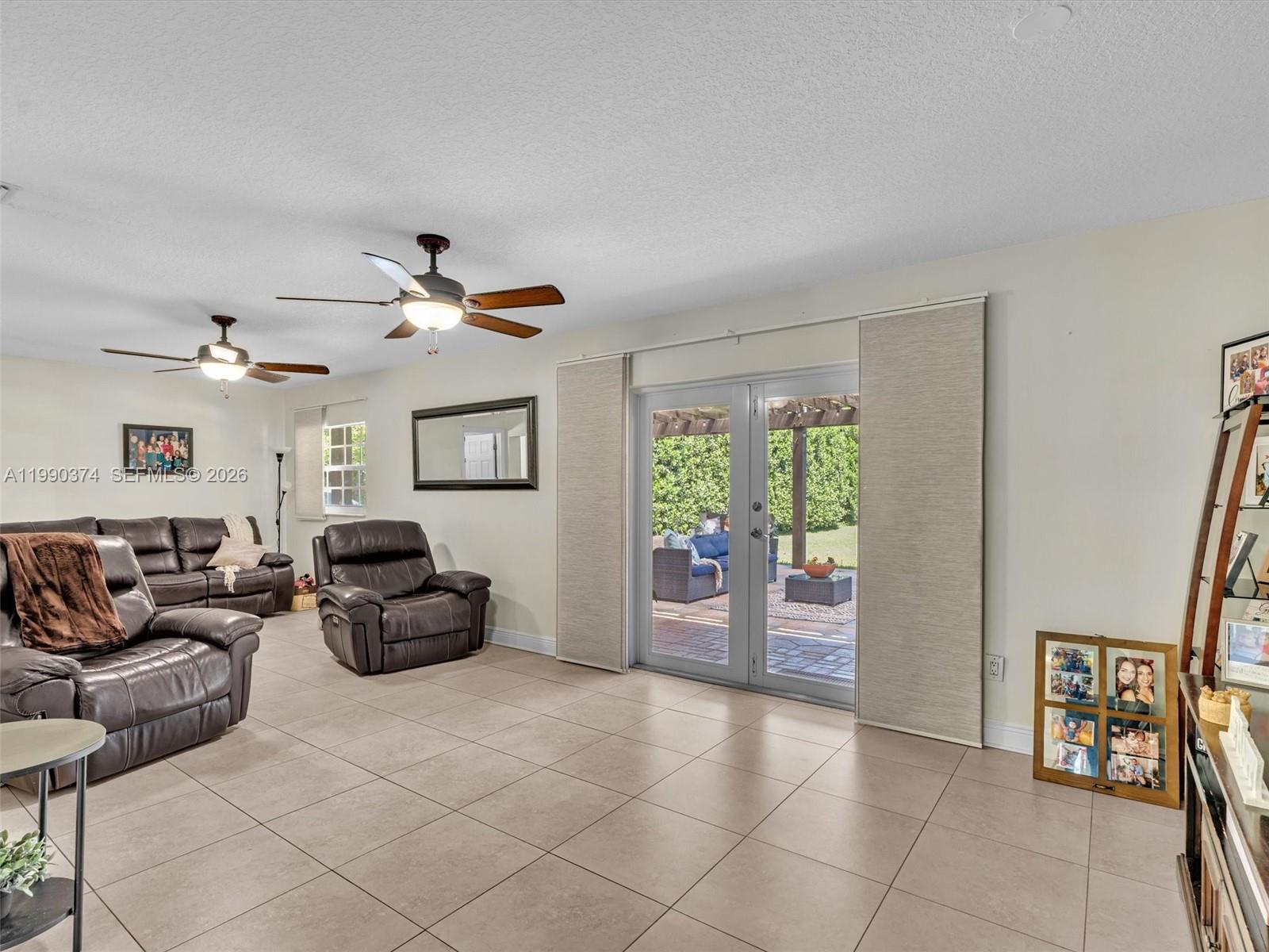 14051 SW 15th Ct Davie, FL 33325