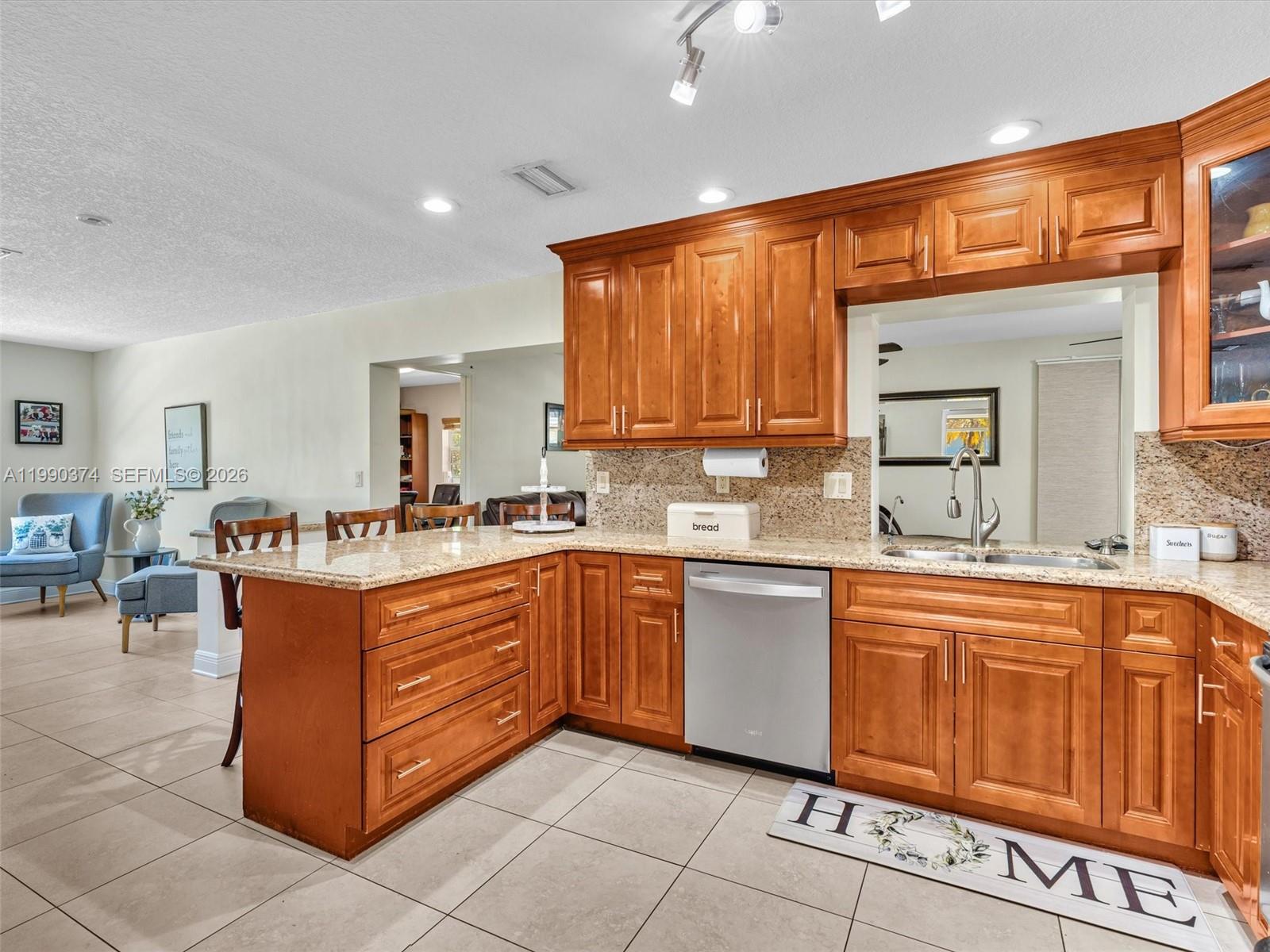 14051 SW 15th Ct Davie, FL 33325