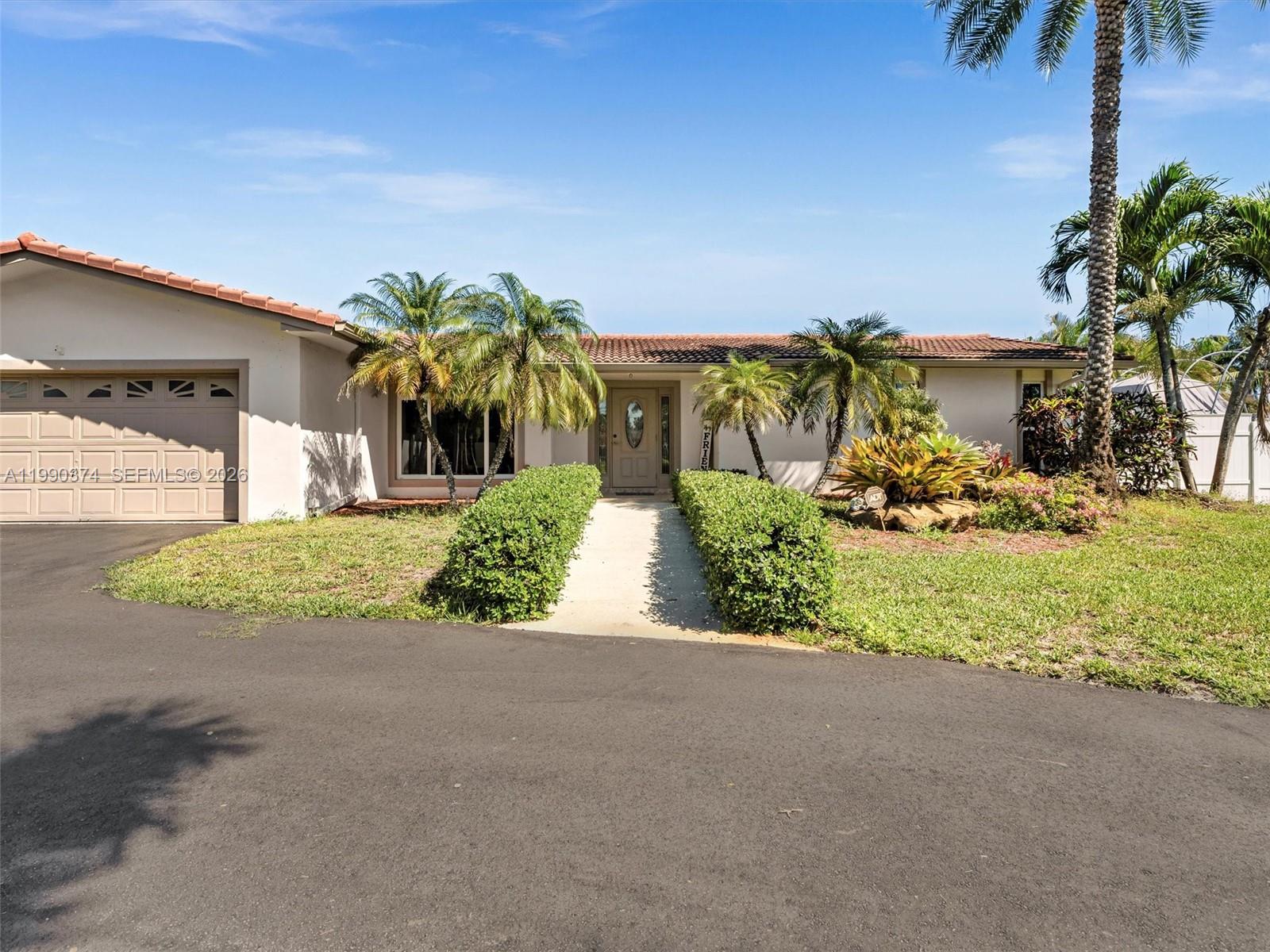 14051 SW 15th Ct Davie, FL 33325