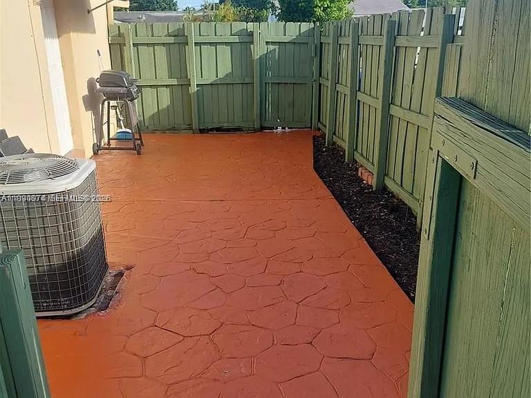 6117 SW 31st St #B Miramar, FL 33023