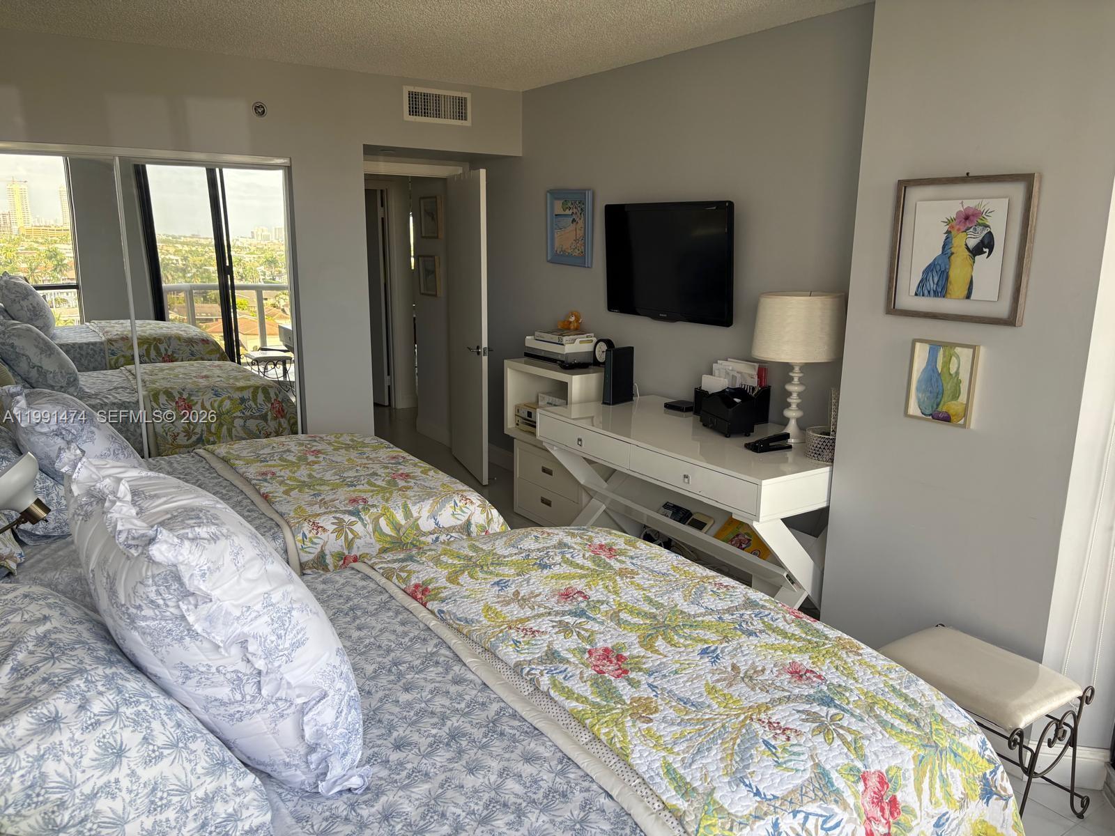 3600 Yacht Clb Dr #1001 Aventura, FL 33180