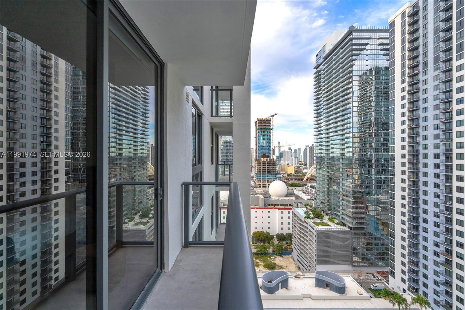 image The Crosby Miami Worldcenter18