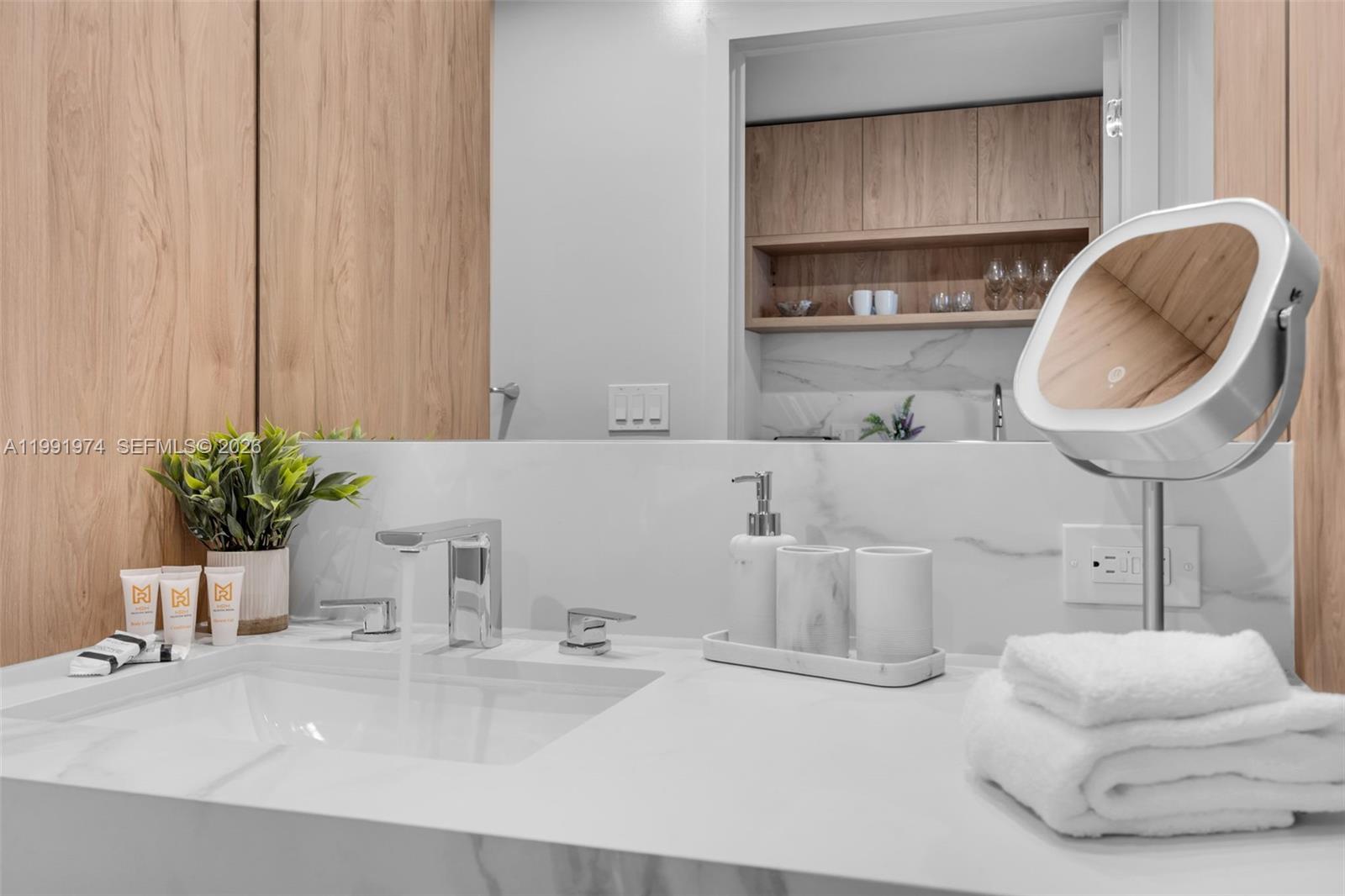 image The Crosby Miami Worldcenter6