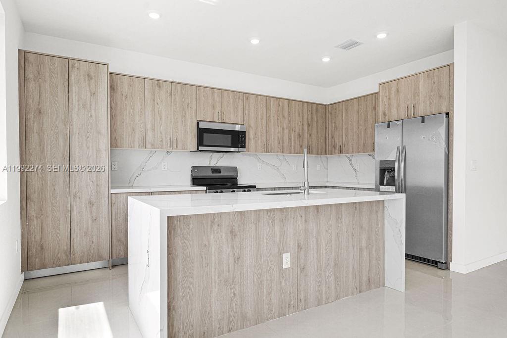 22445 SW 125th Ave #18A Miami, FL 33170