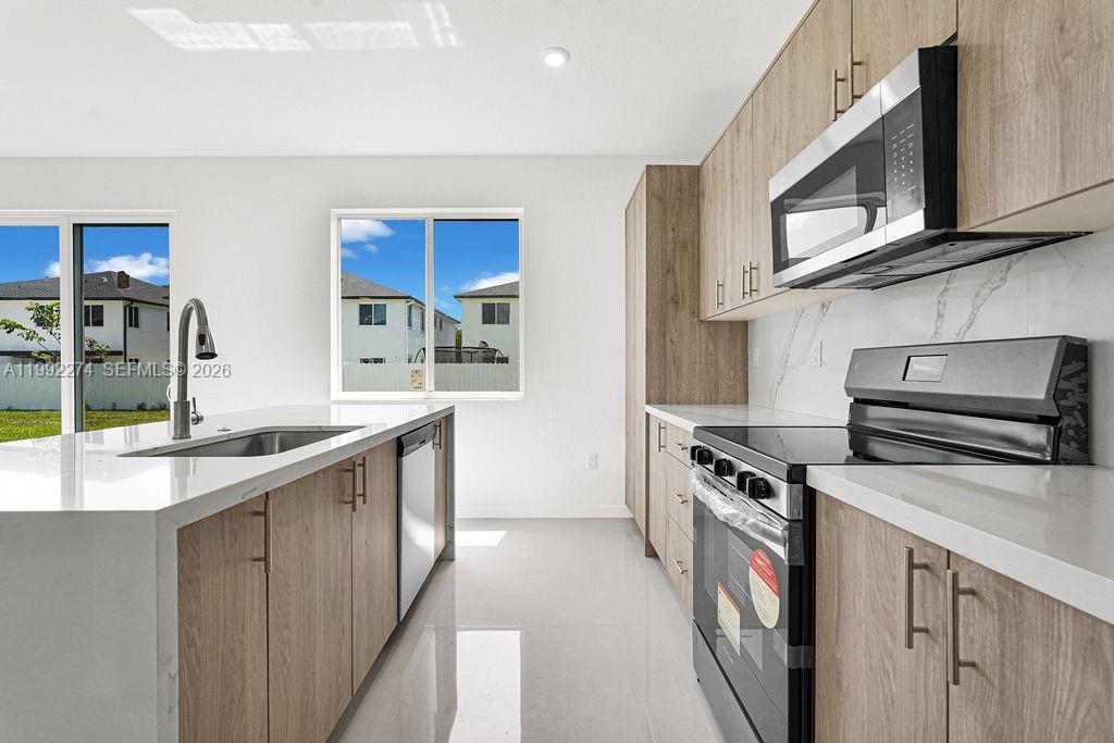 22445 SW 125th Ave #18A Miami, FL 33170