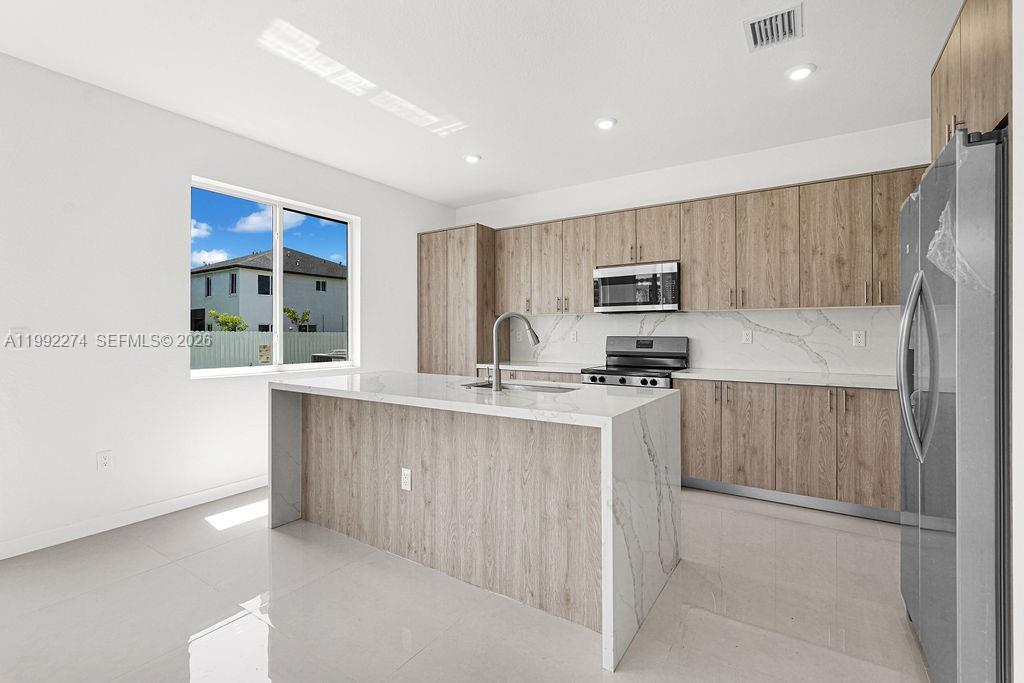 22445 SW 125th Ave #18A Miami, FL 33170