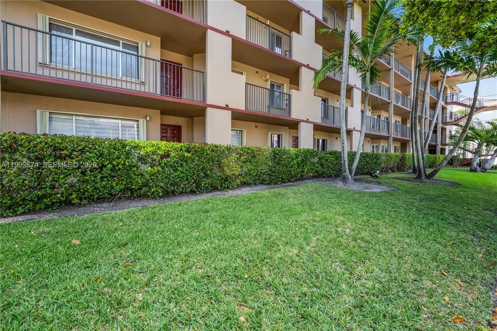 850 SW 138th Ave #111D Pembroke Pines, FL 33027