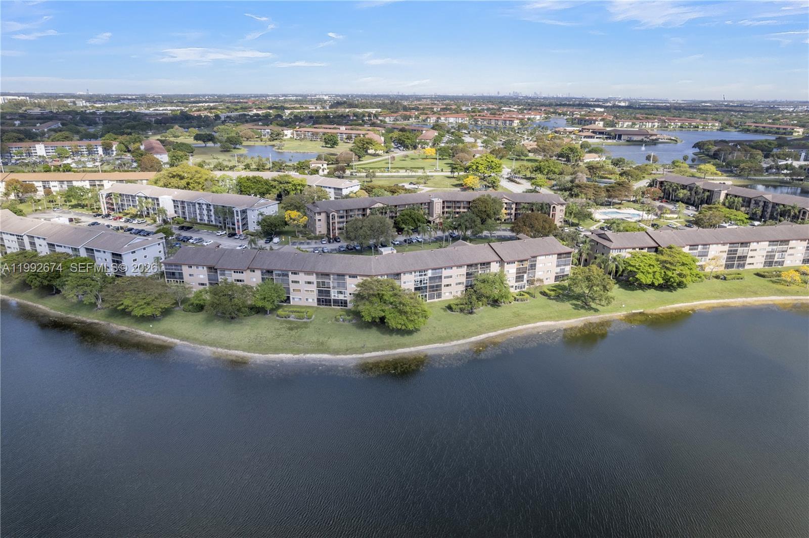 850 SW 138th Ave #111D Pembroke Pines, FL 33027